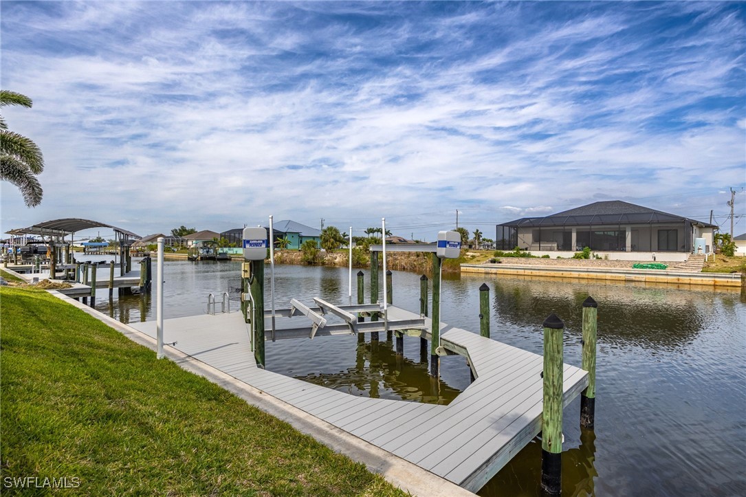 1707 NW 38th AVE