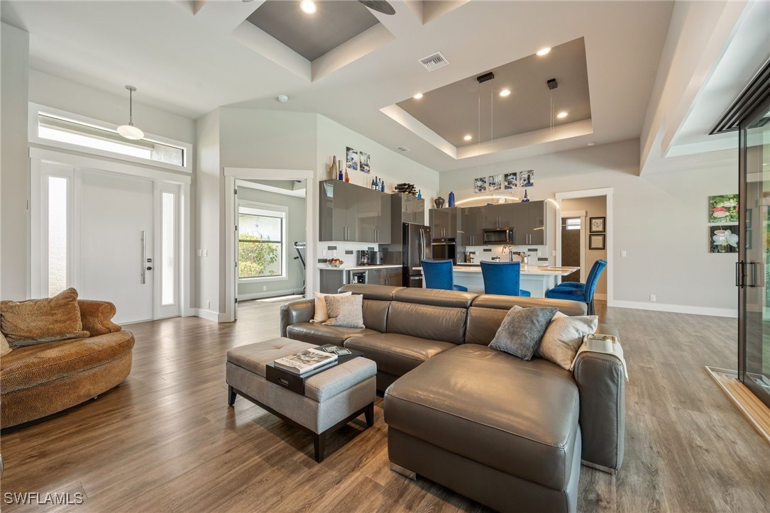 1707 NW 38th AVE