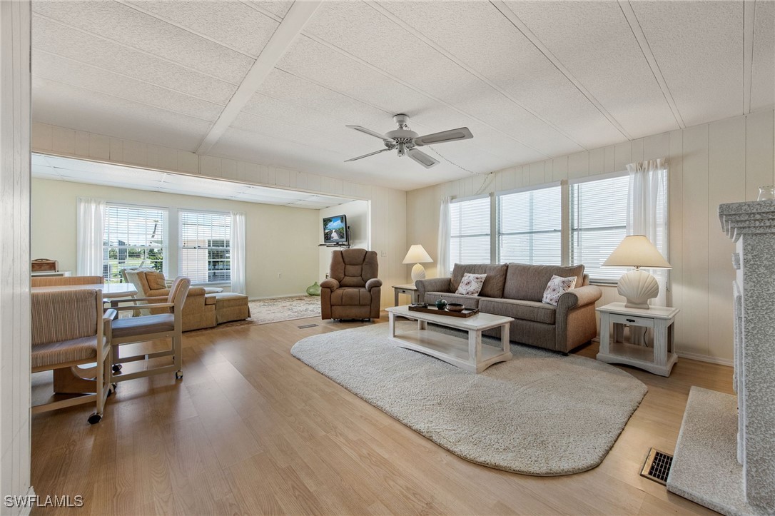 168 Yancey LN