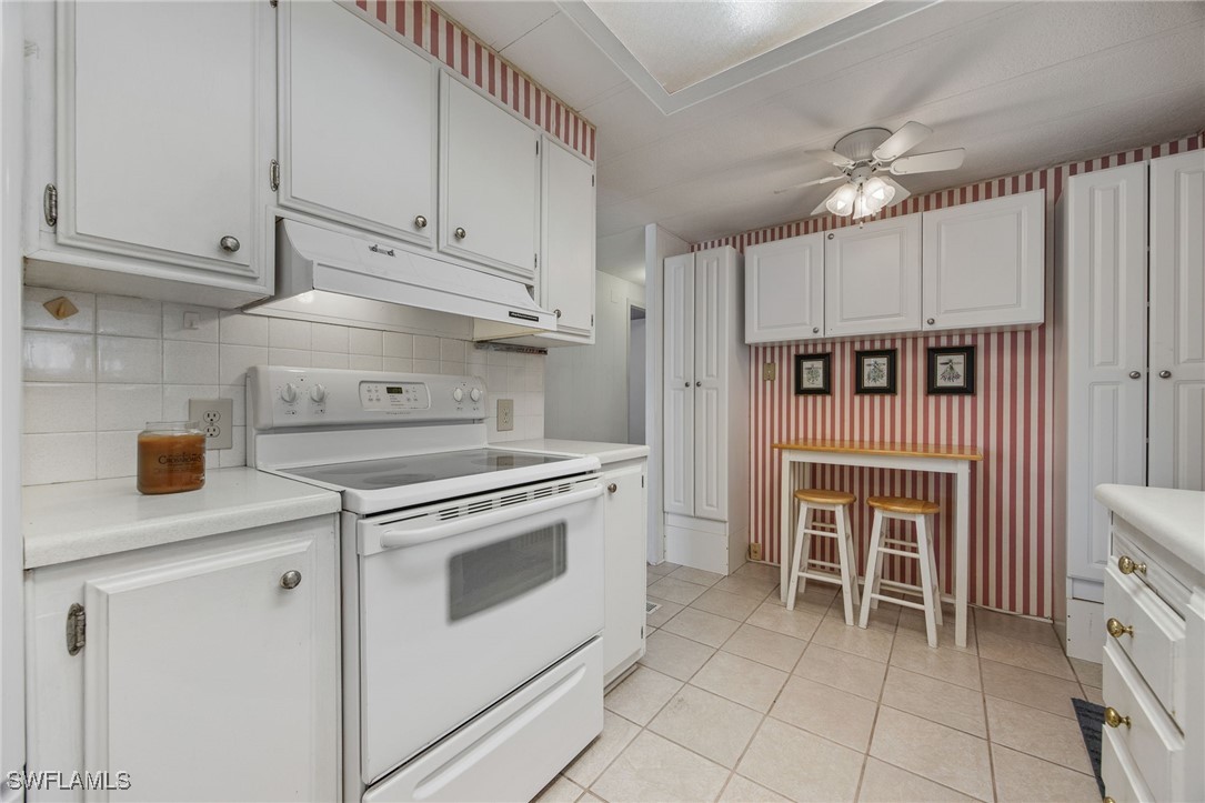 168 Yancey LN