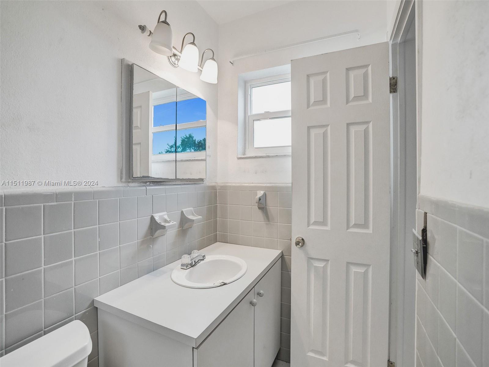 1240 NW 172nd St