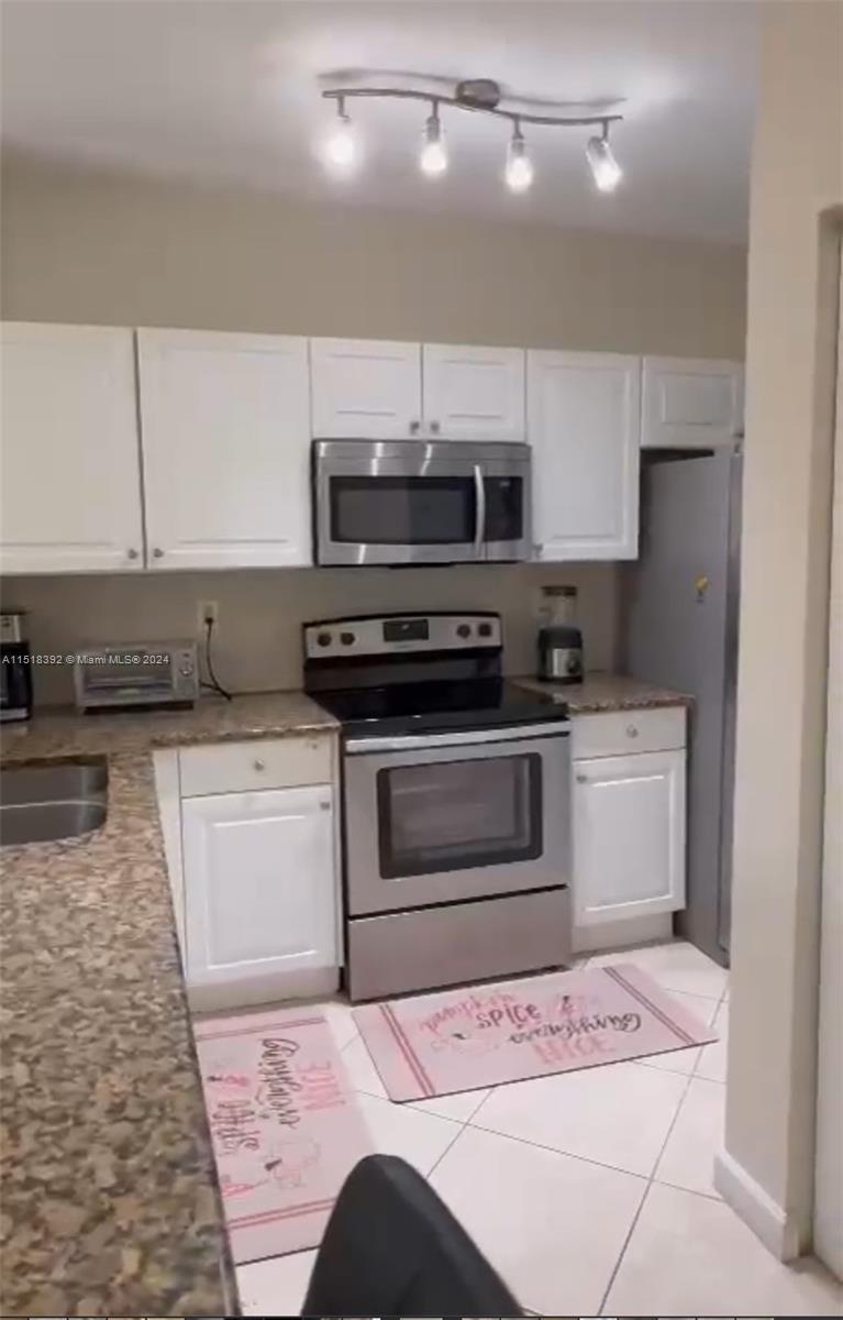 1490 NE 33rd Rd # 18 Unit: 106-18