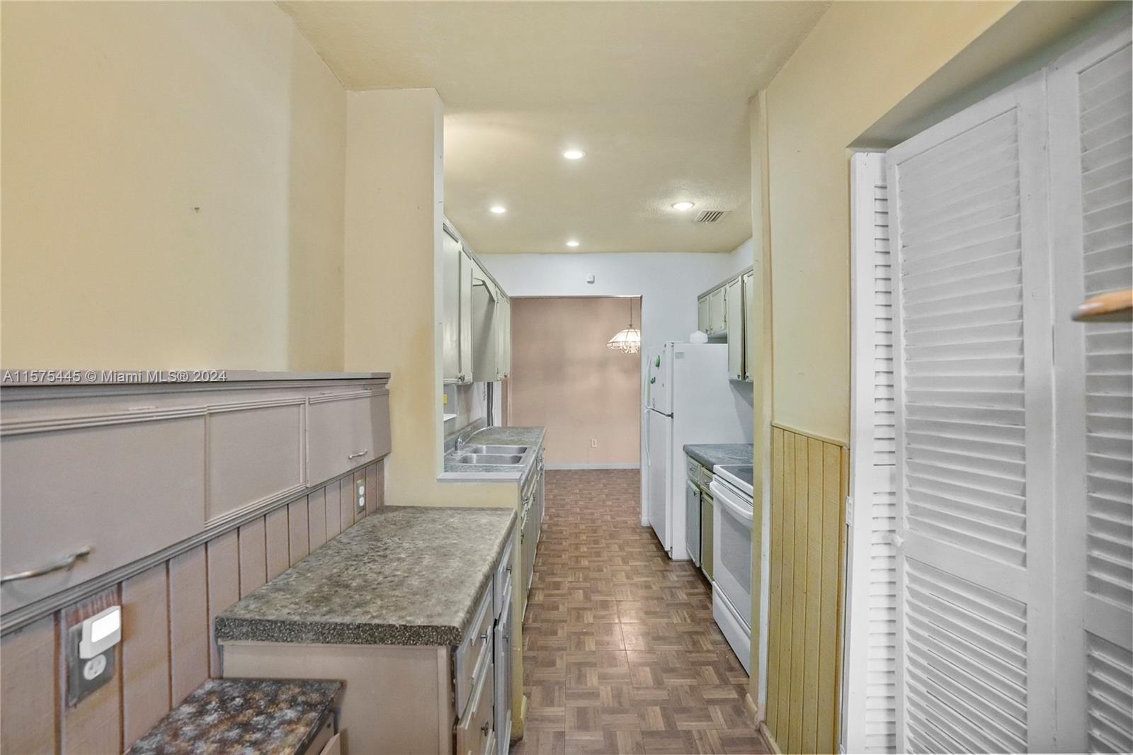 14721 SW 298th Ter