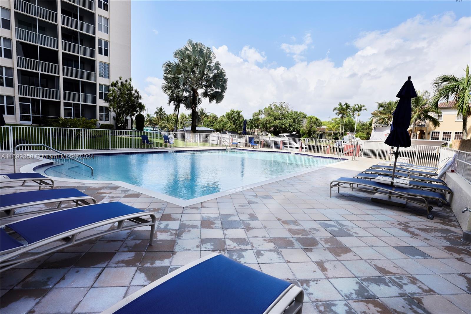 1391 S Ocean Blvd # 409