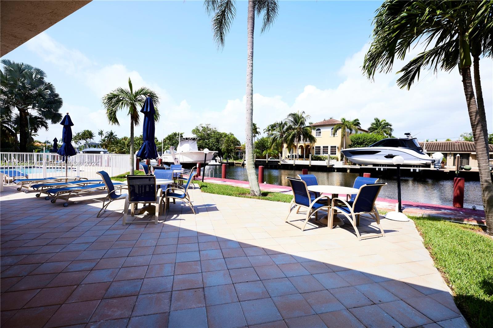 1391 S Ocean Blvd # 409