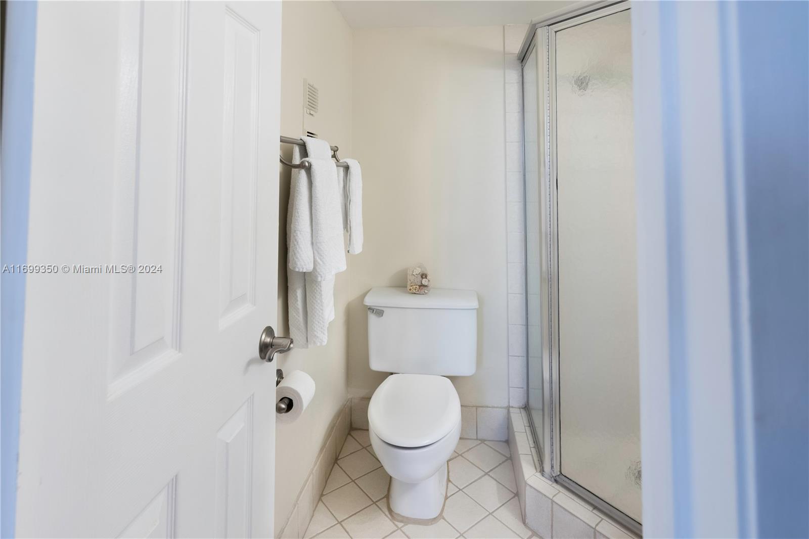 1391 S Ocean Blvd # 409