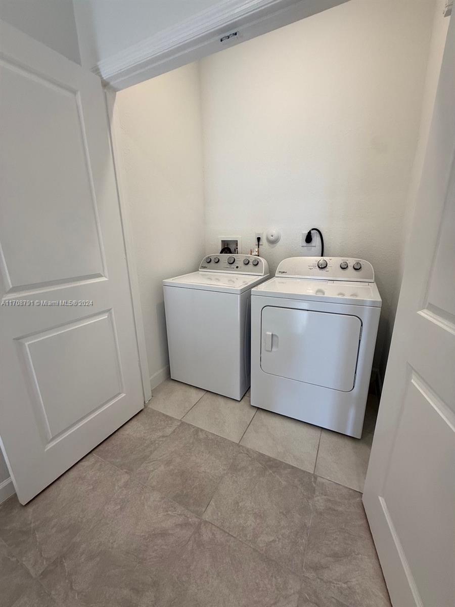 650 SW 12th St # 0 Unit: #0
