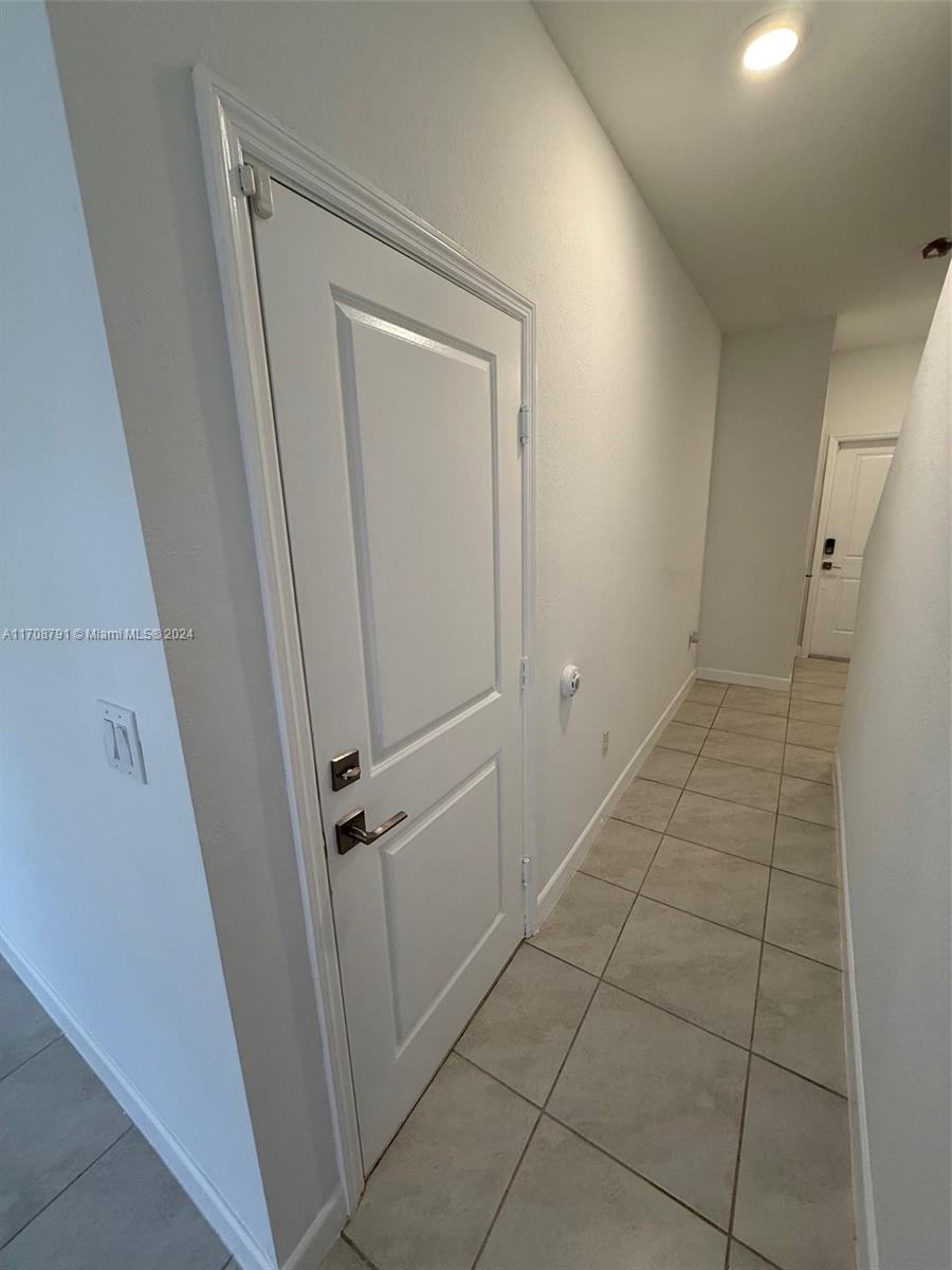 650 SW 12th St # 0 Unit: #0