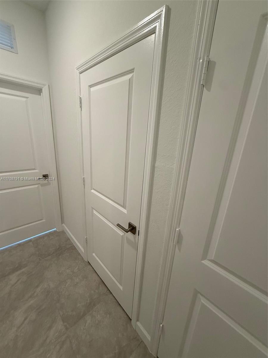 650 SW 12th St # 0 Unit: #0