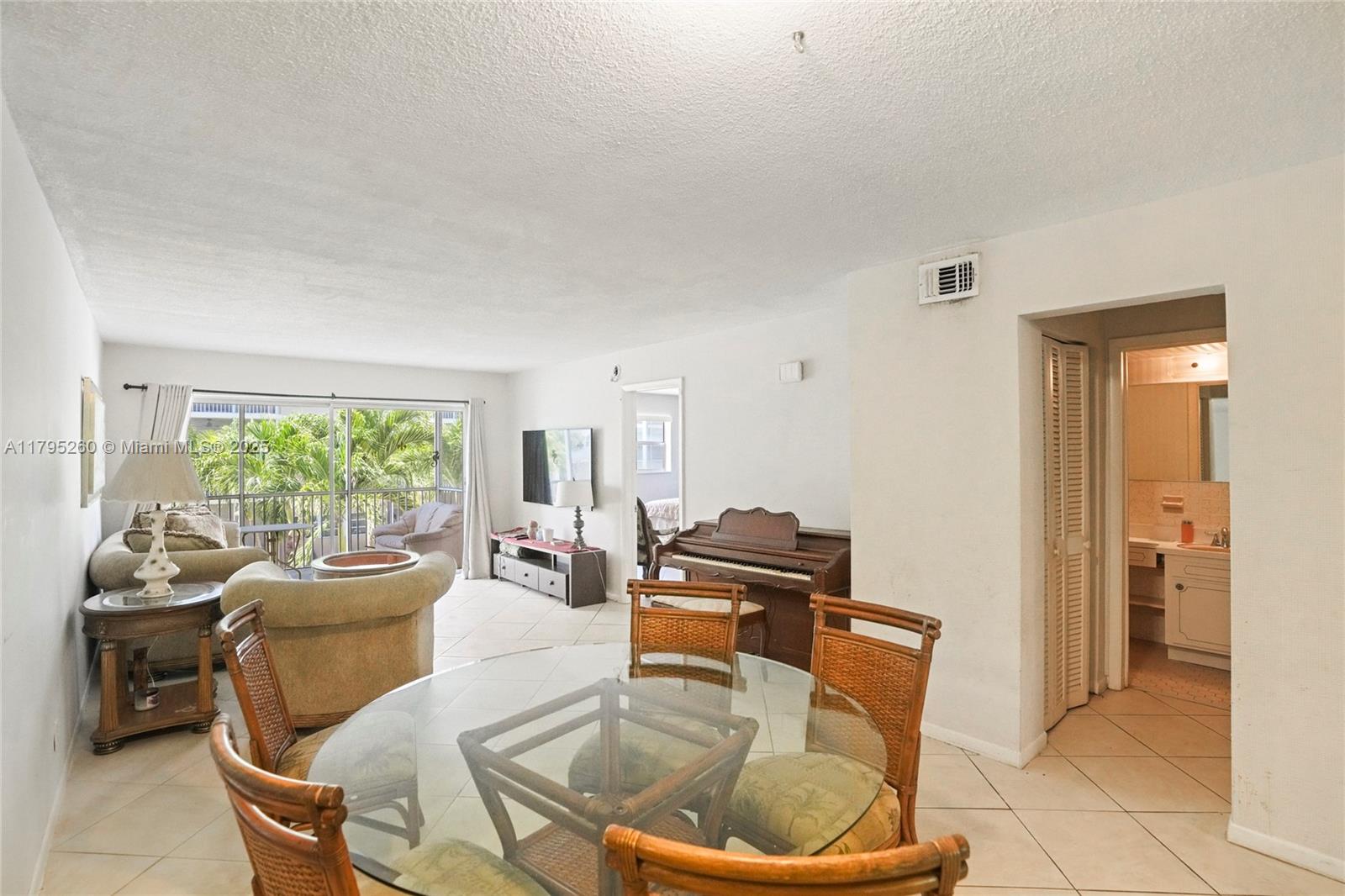 2081 S Ocean Dr # 210