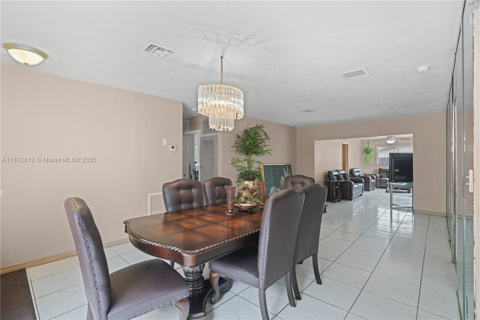 1731 NW 27th Ter