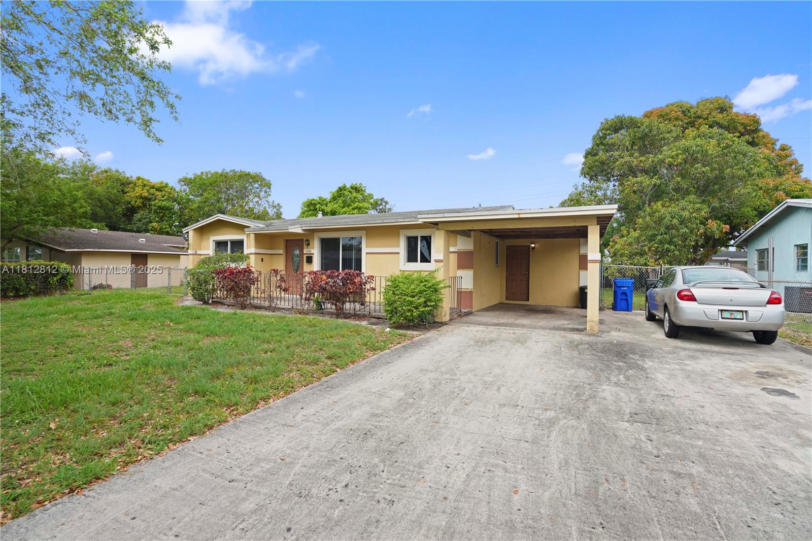 1731 NW 27th Ter