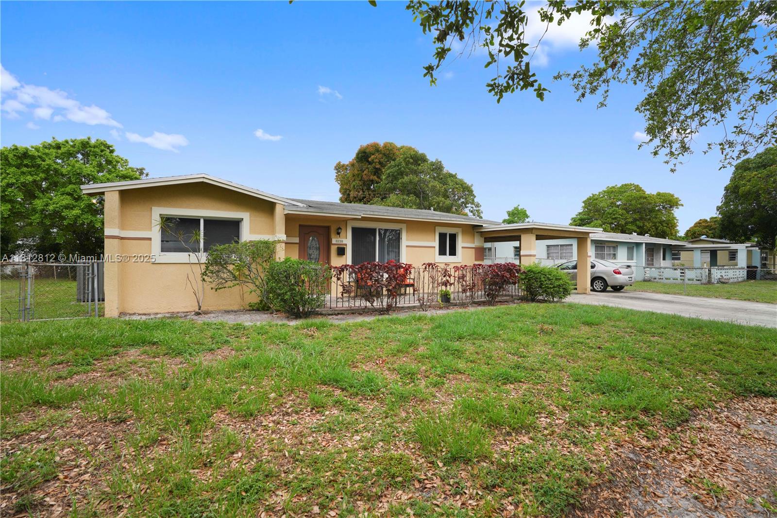 1731 NW 27th Ter