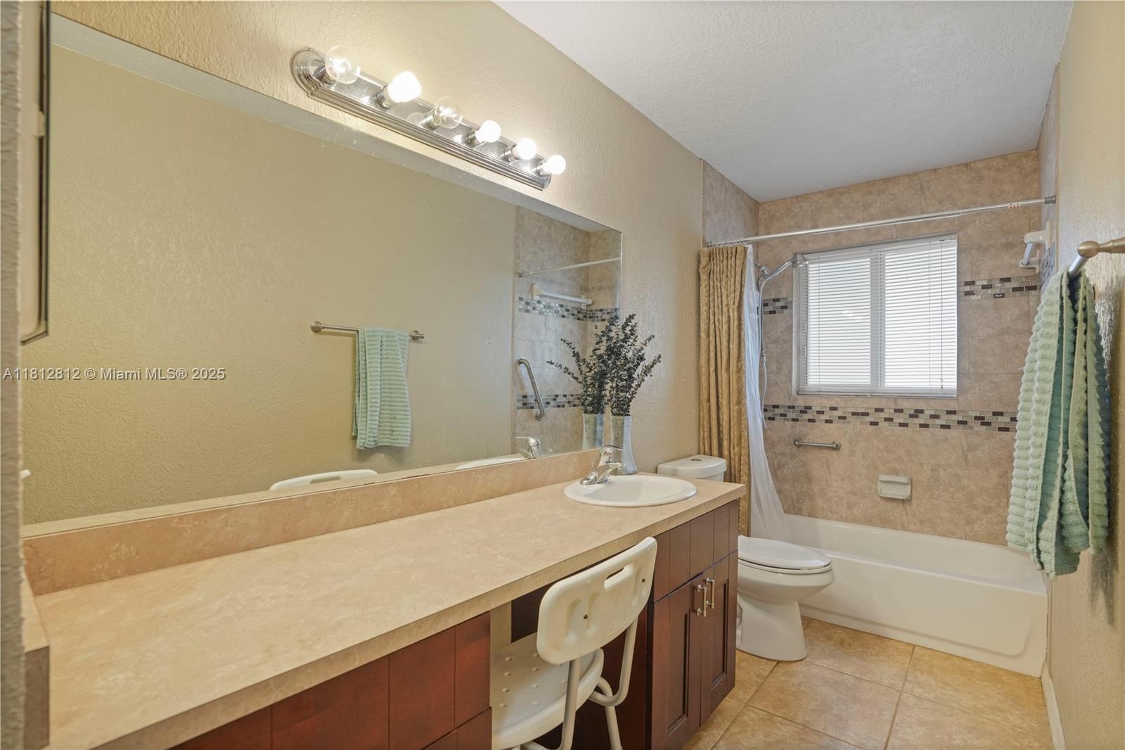 1731 NW 27th Ter