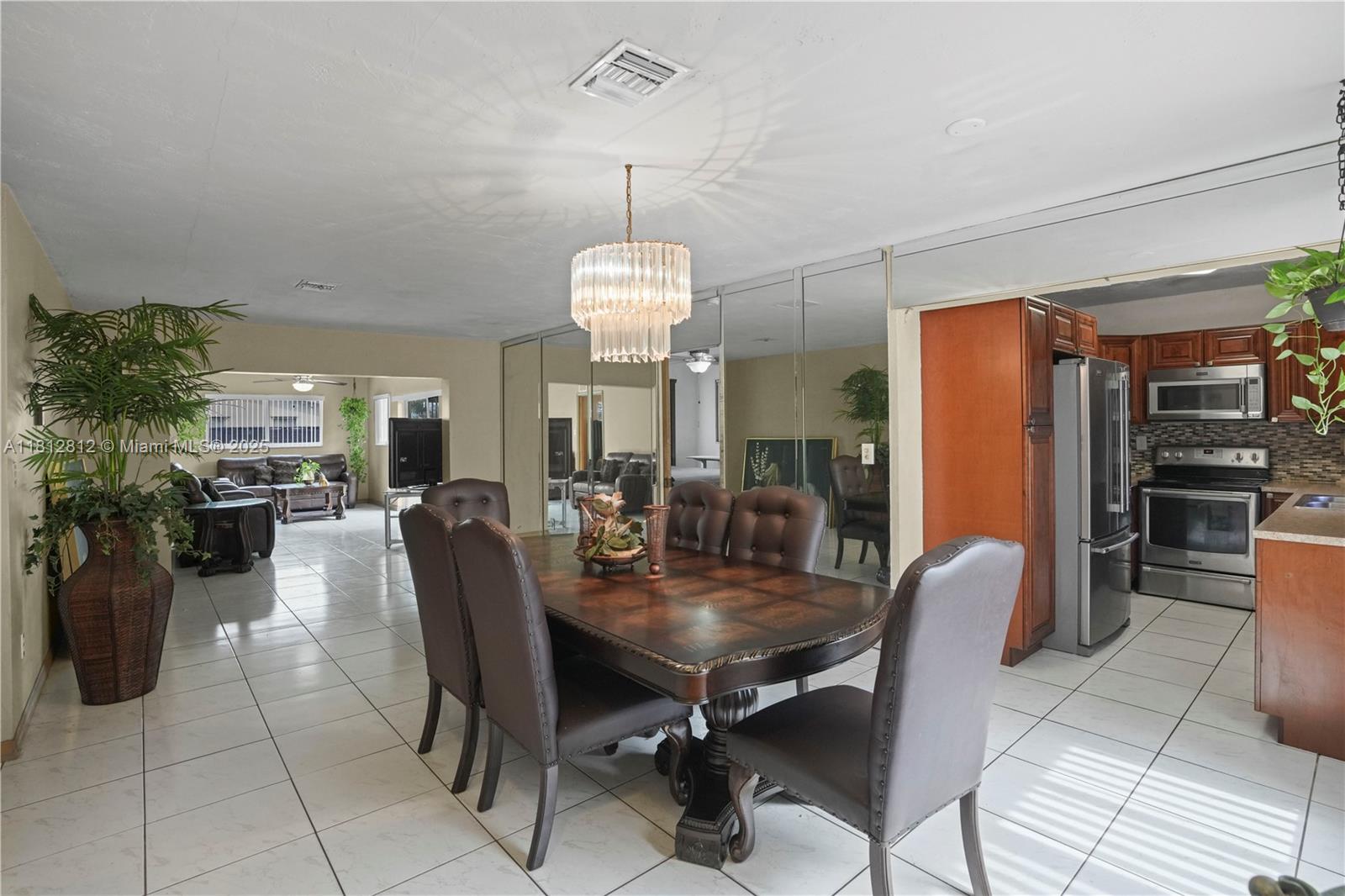 1731 NW 27th Ter