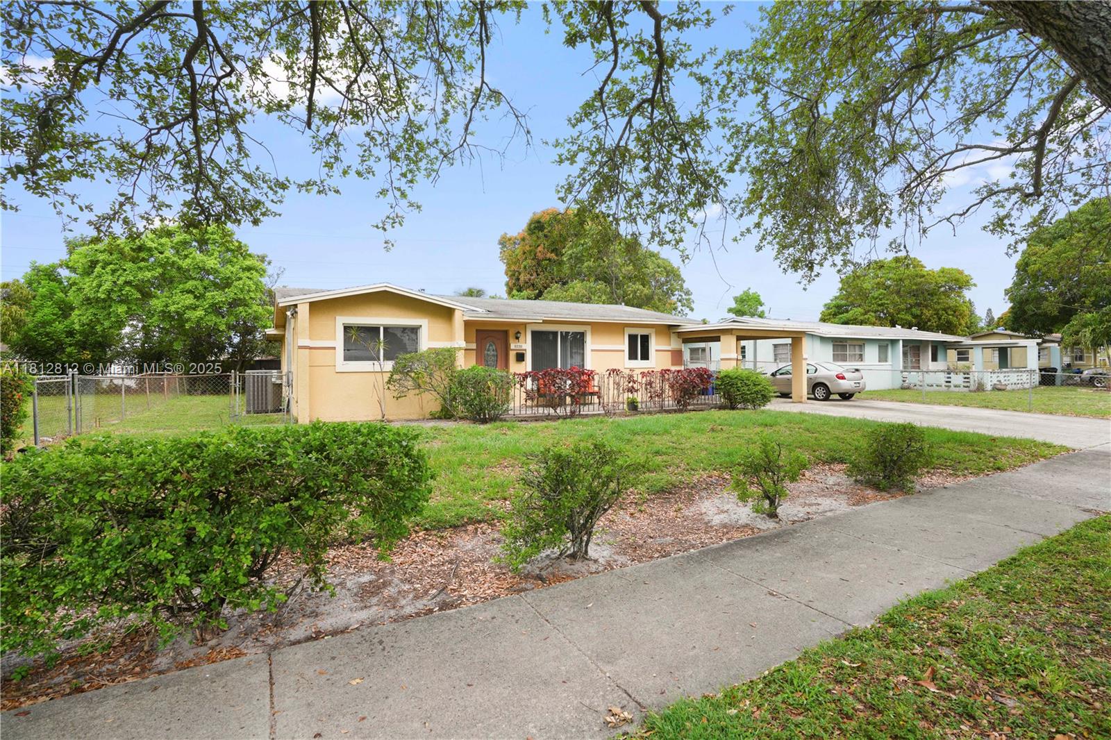 1731 NW 27th Ter