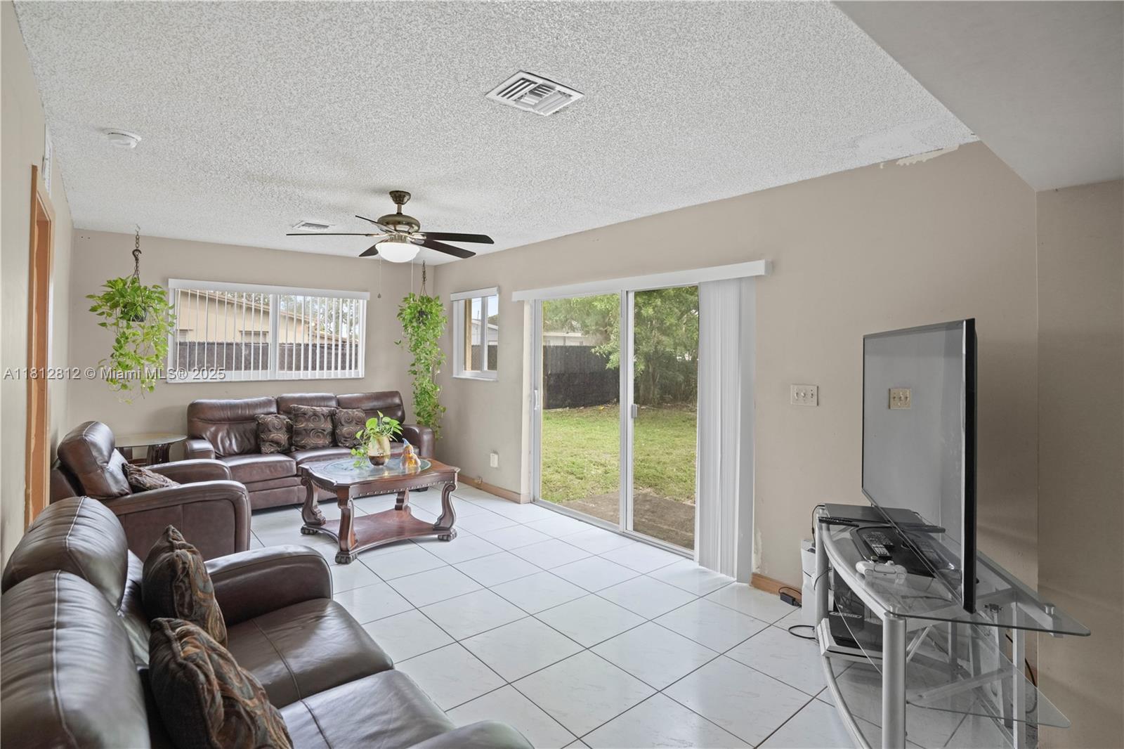 1731 NW 27th Ter