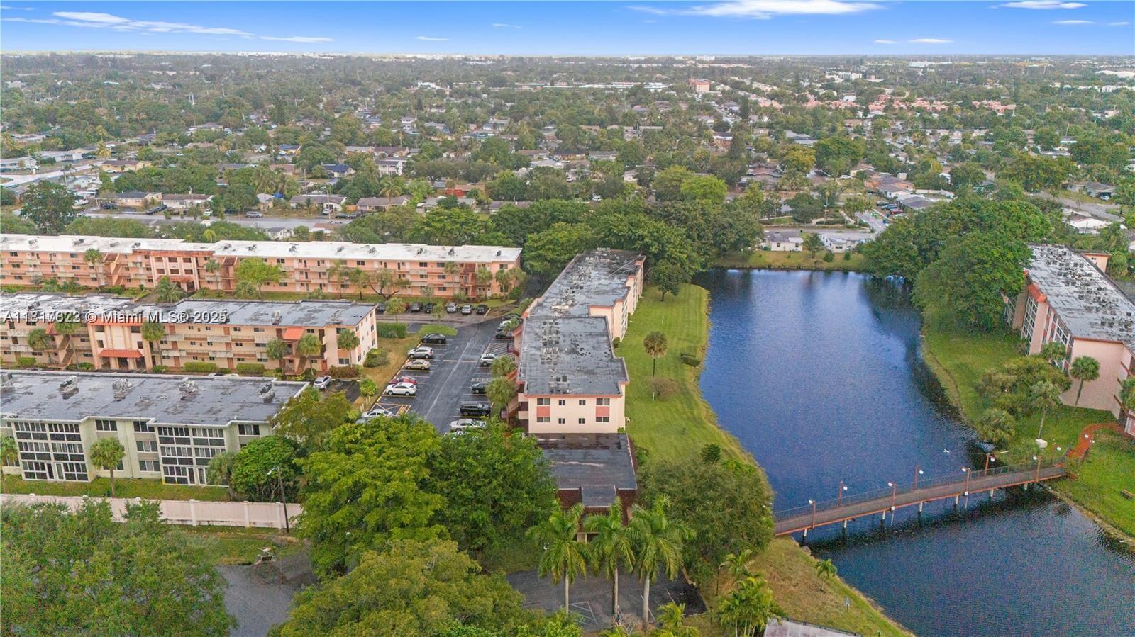 1080 Del Lago Cir # 103