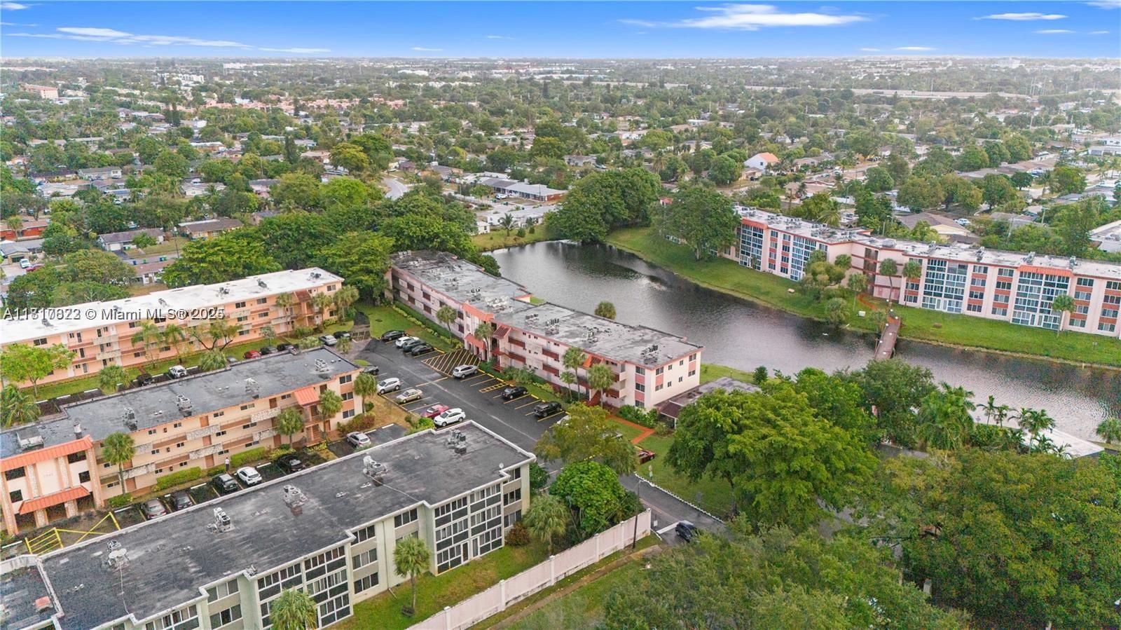 1080 Del Lago Cir # 103