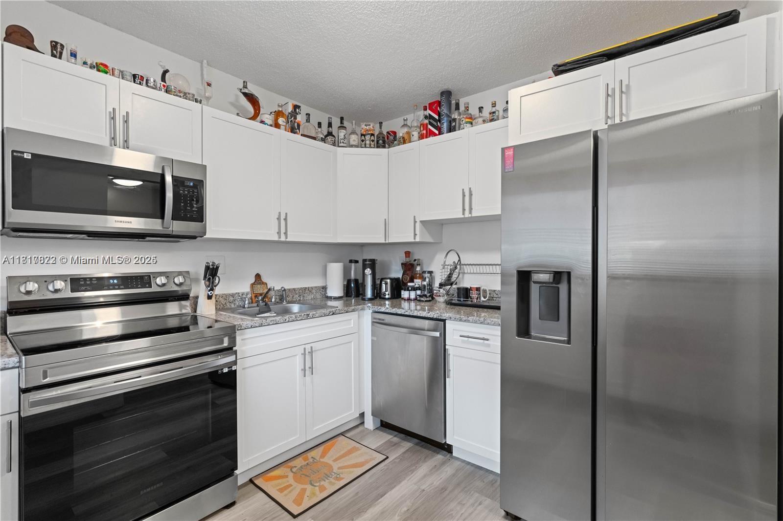 1080 Del Lago Cir # 103