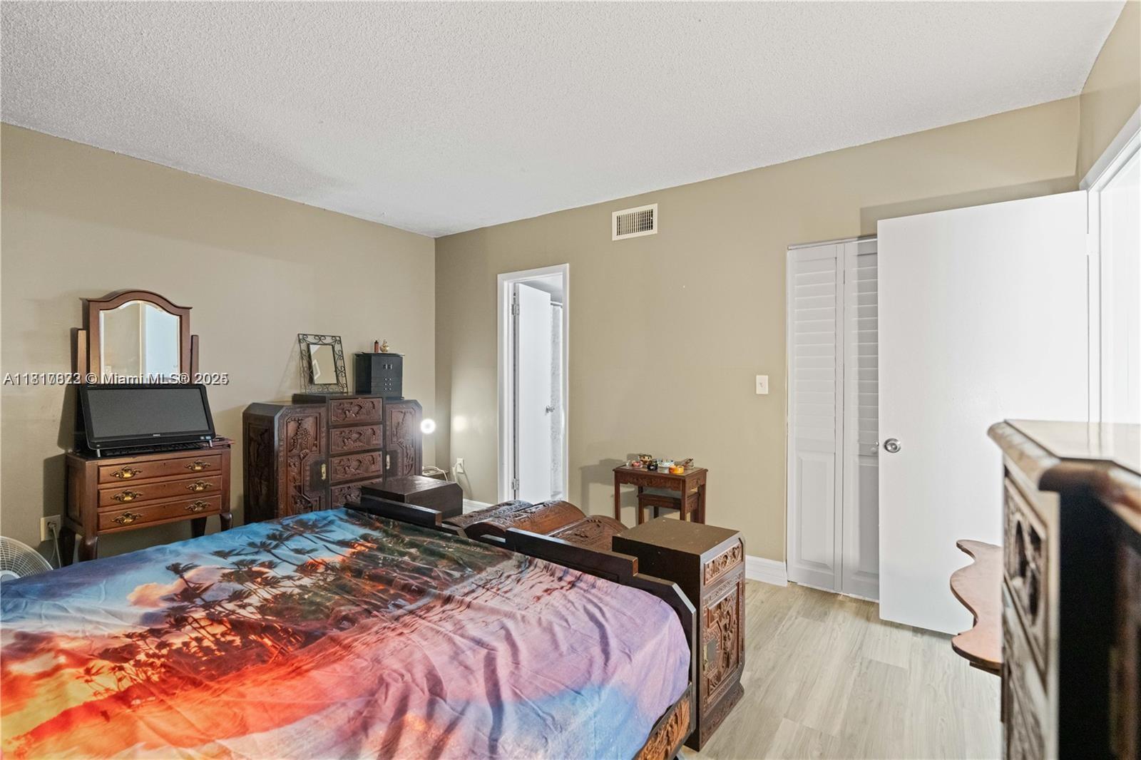 1080 Del Lago Cir # 103