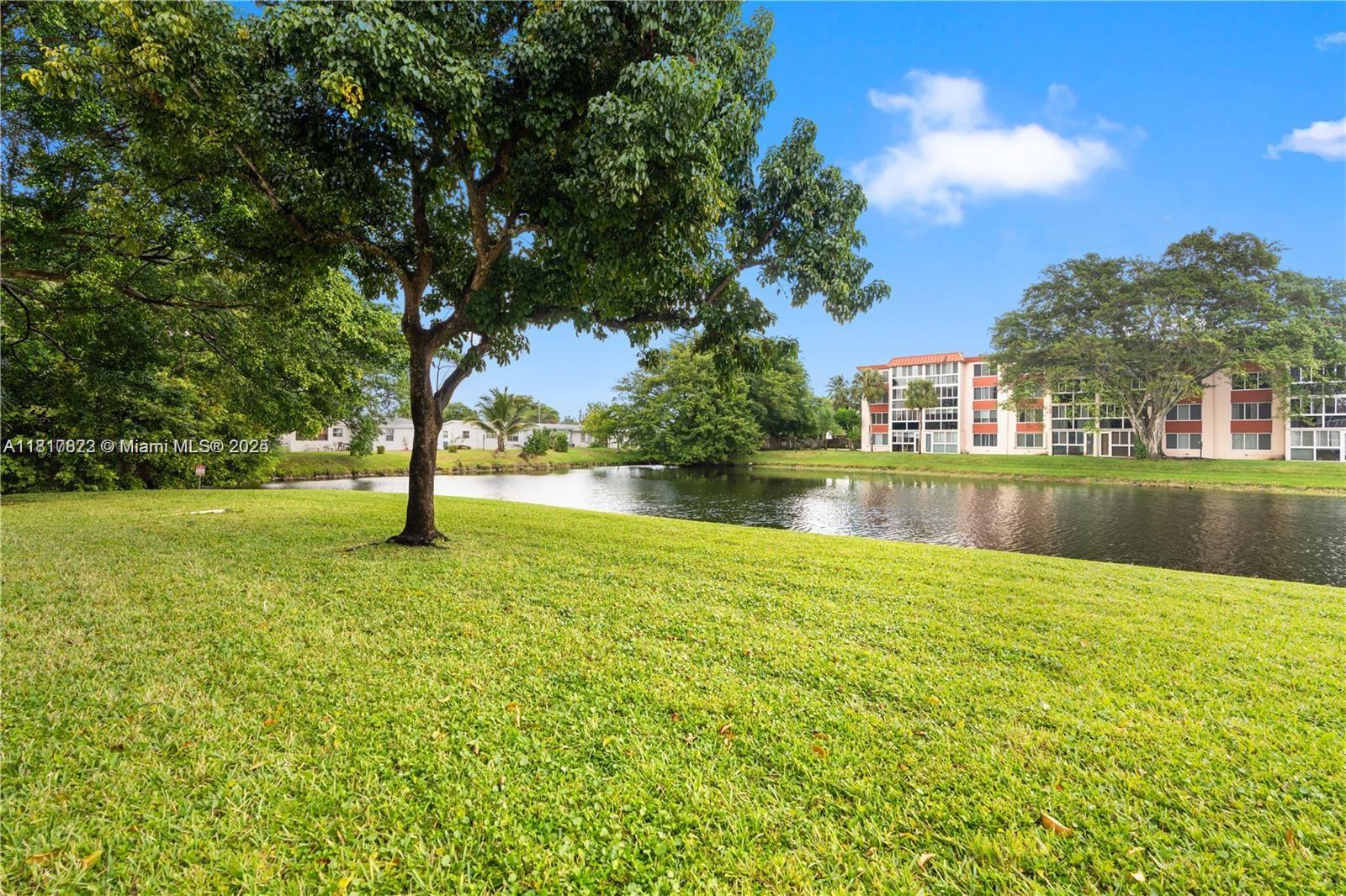 1080 Del Lago Cir # 103