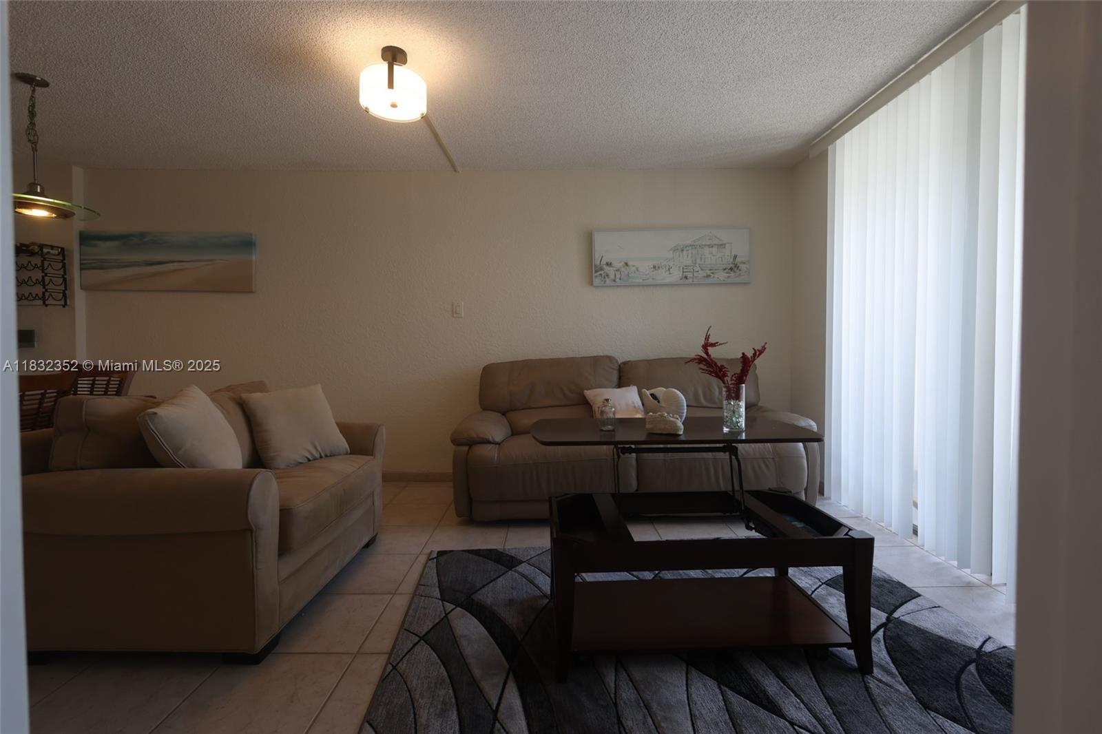 1391 S Ocean Blvd # 409