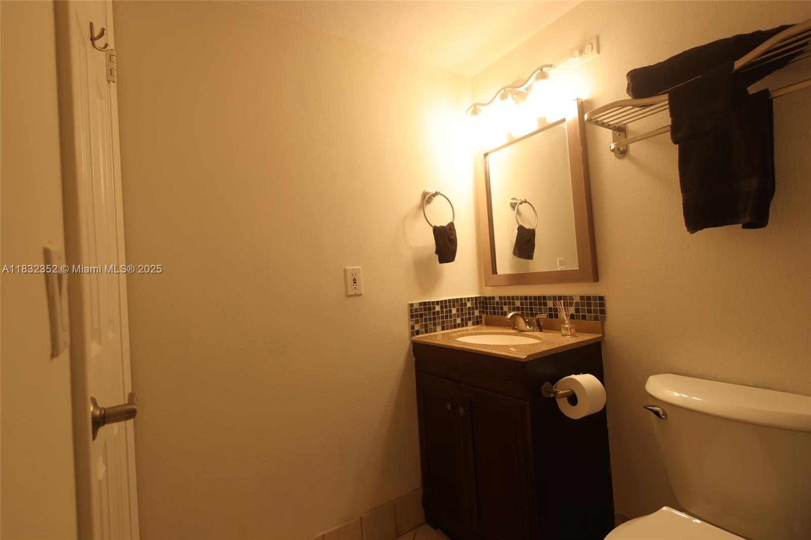 1391 S Ocean Blvd # 409