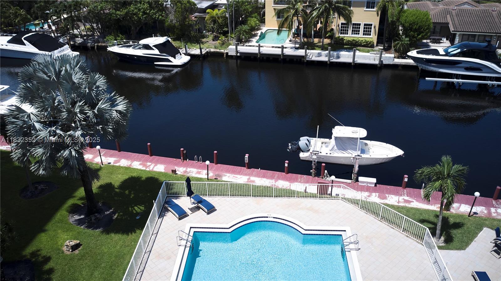 1391 S Ocean Blvd # 409