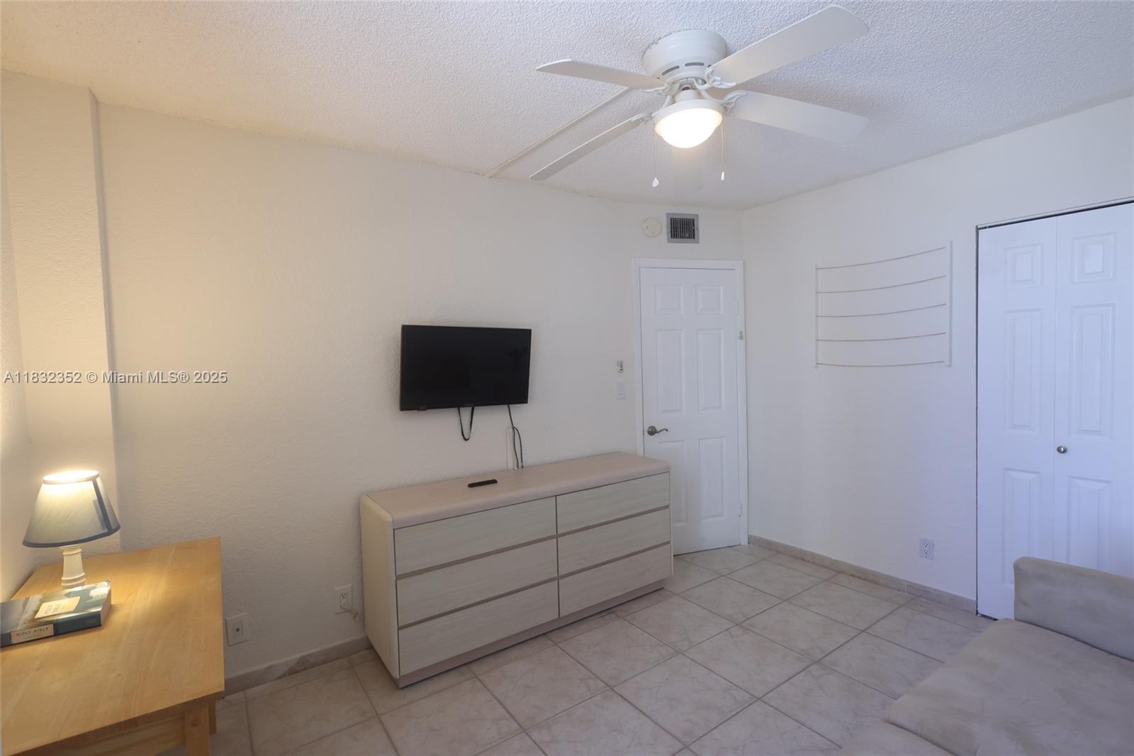 1391 S Ocean Blvd # 409