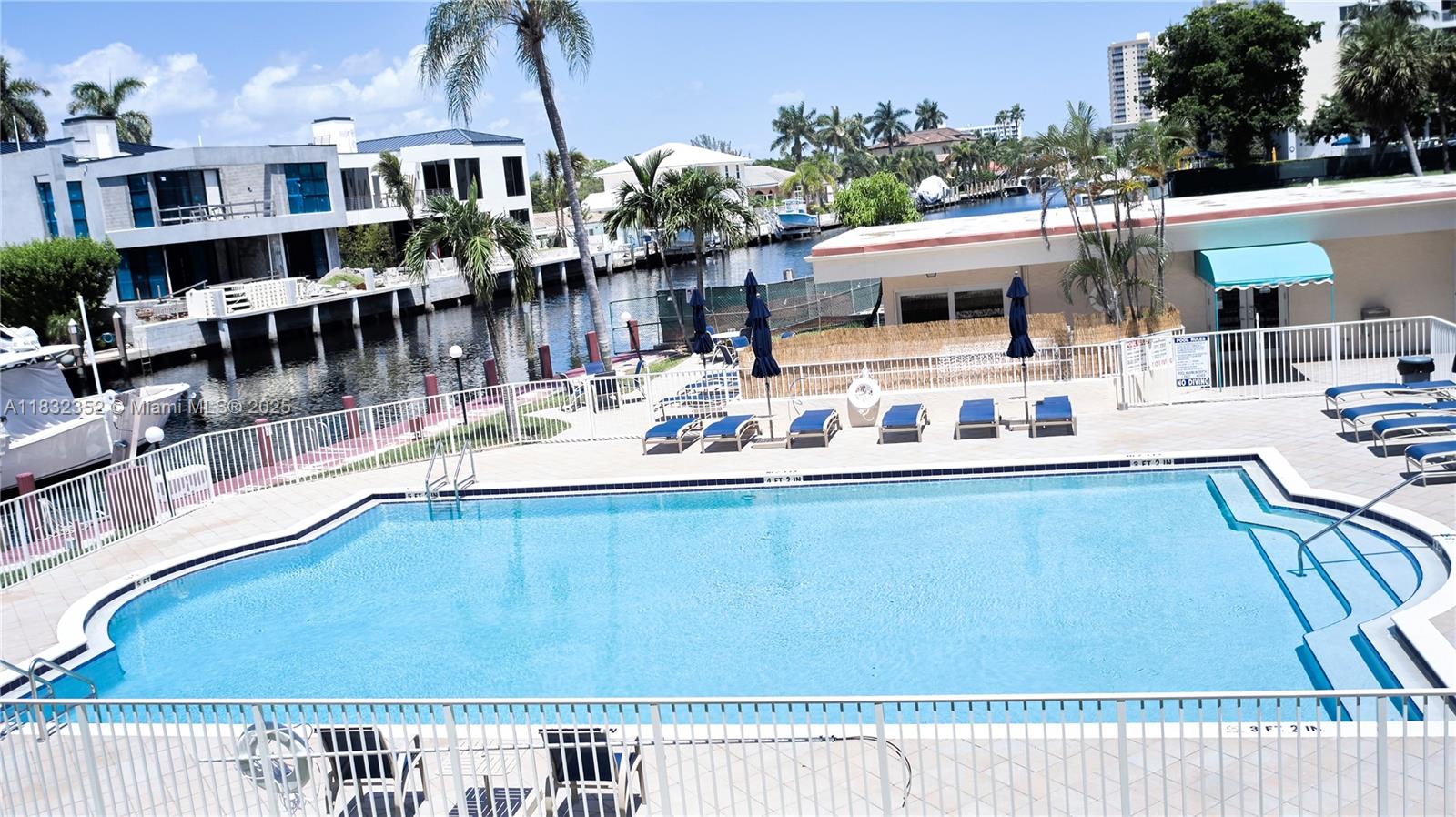 1391 S Ocean Blvd # 409