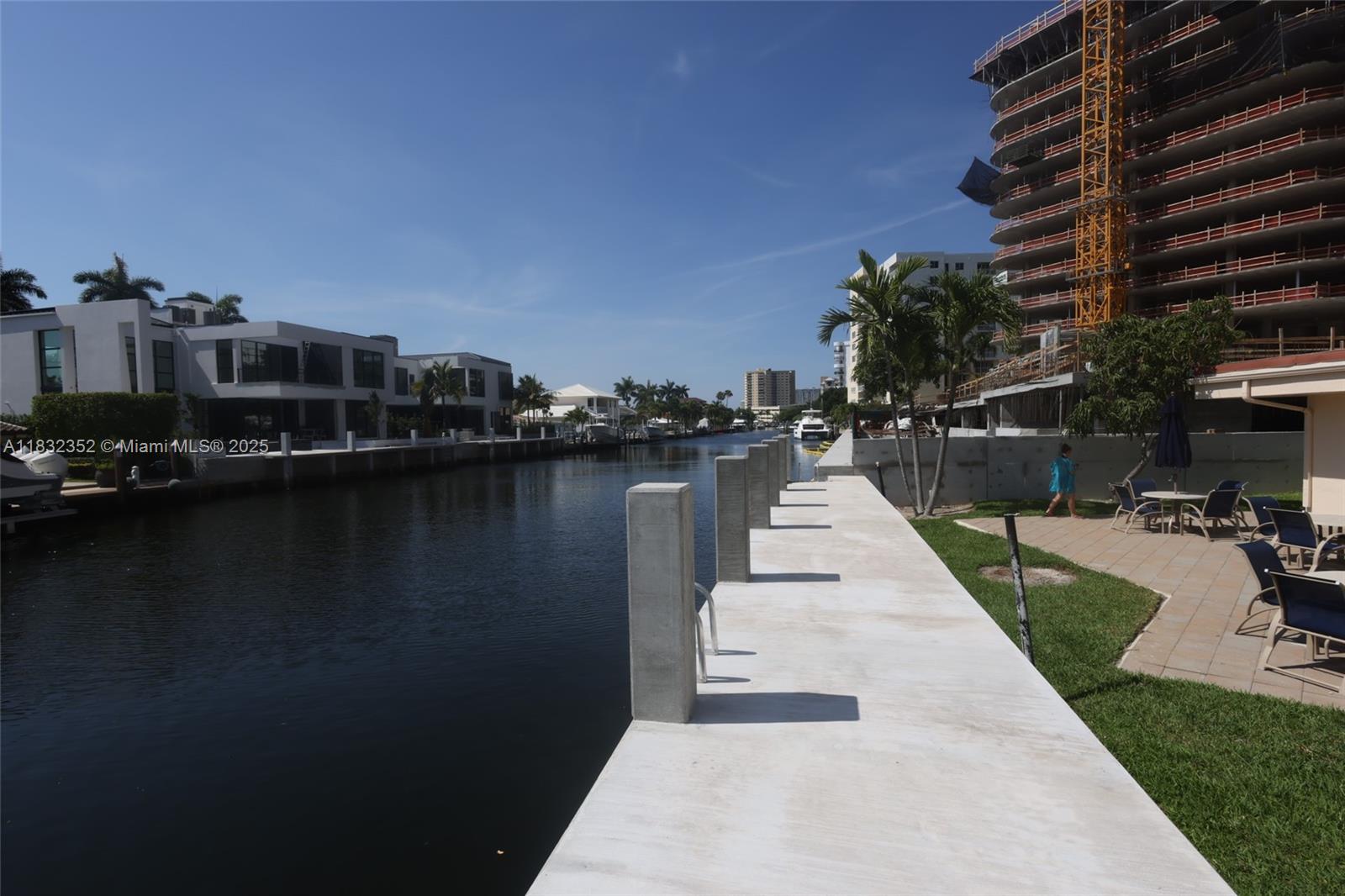 1391 S Ocean Blvd # 409