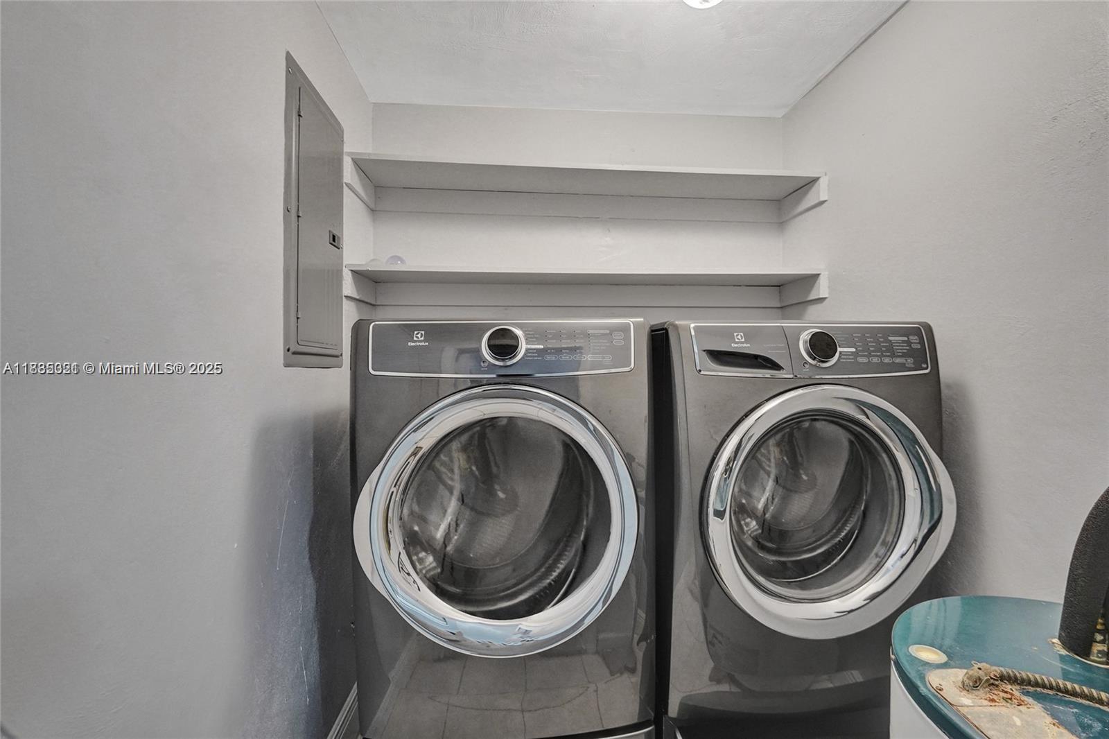 5963 NW 25th Ct # 210