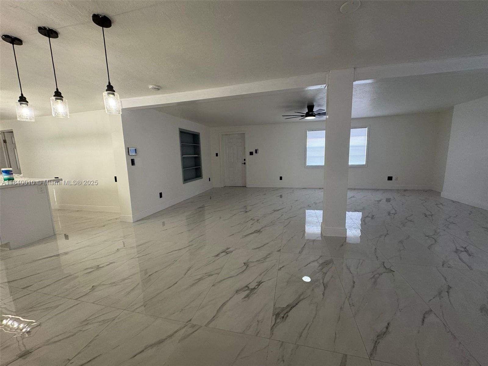 1012 SW 25th Ave