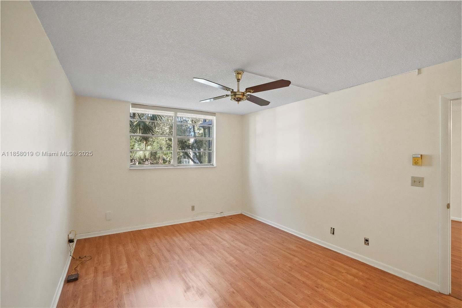 3170 Holiday Springs Blvd # 203
