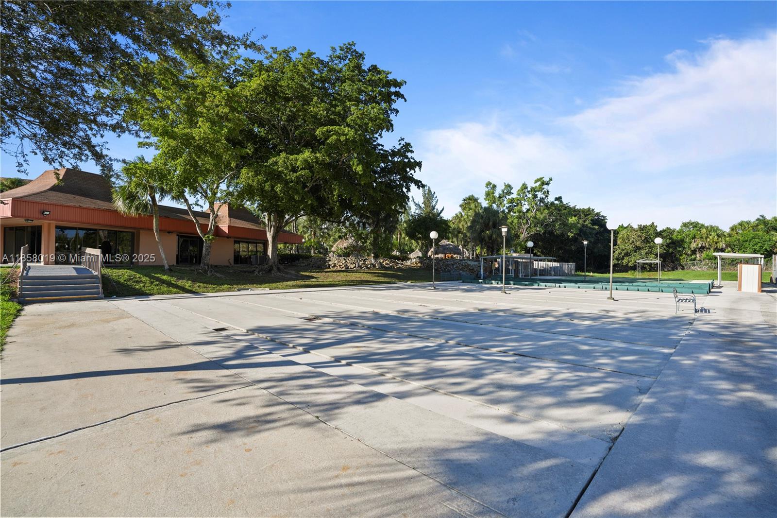 3170 Holiday Springs Blvd # 203