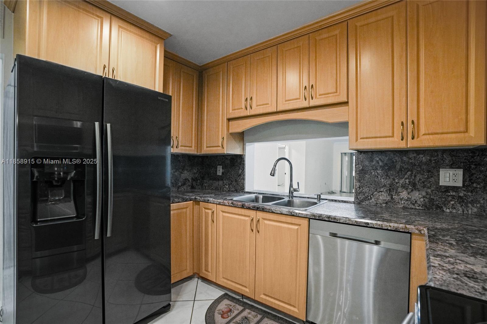 347 Fairway Cir # 62