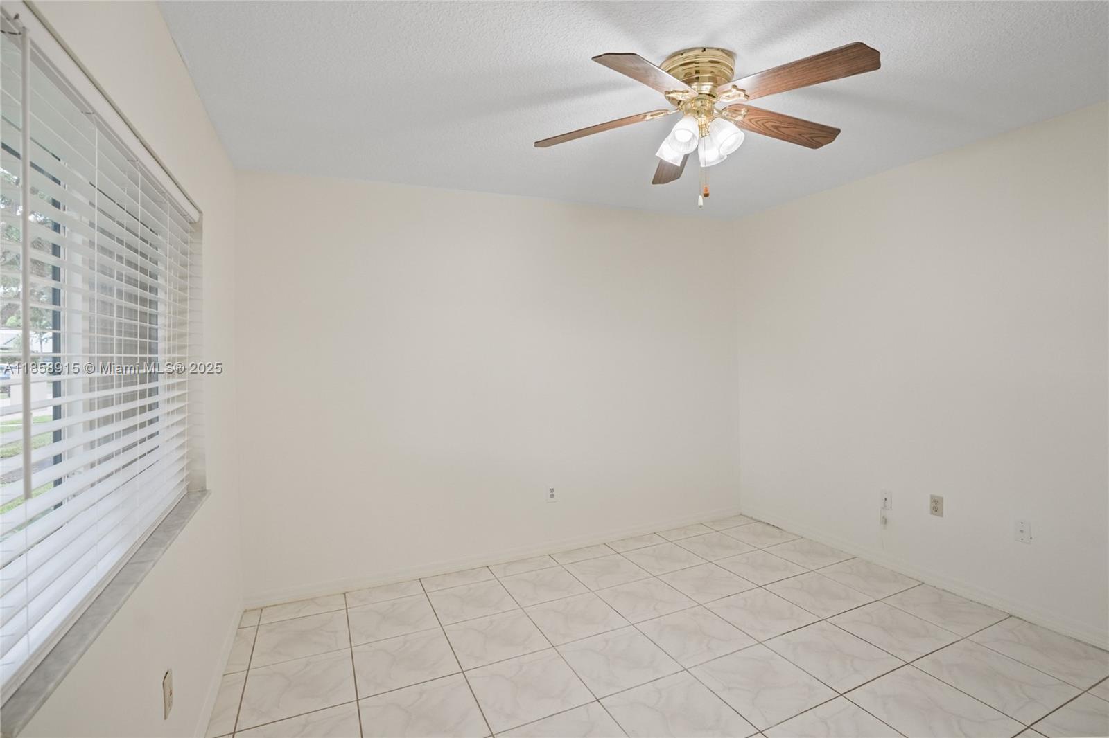 347 Fairway Cir # 62