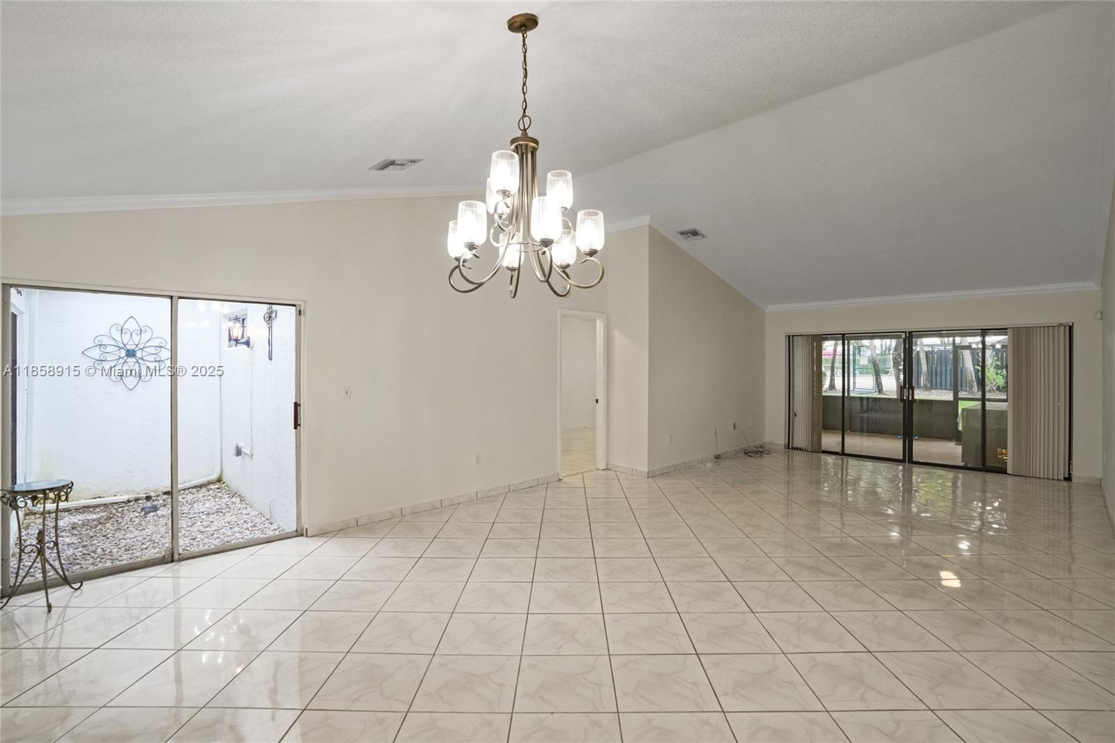 347 Fairway Cir # 62