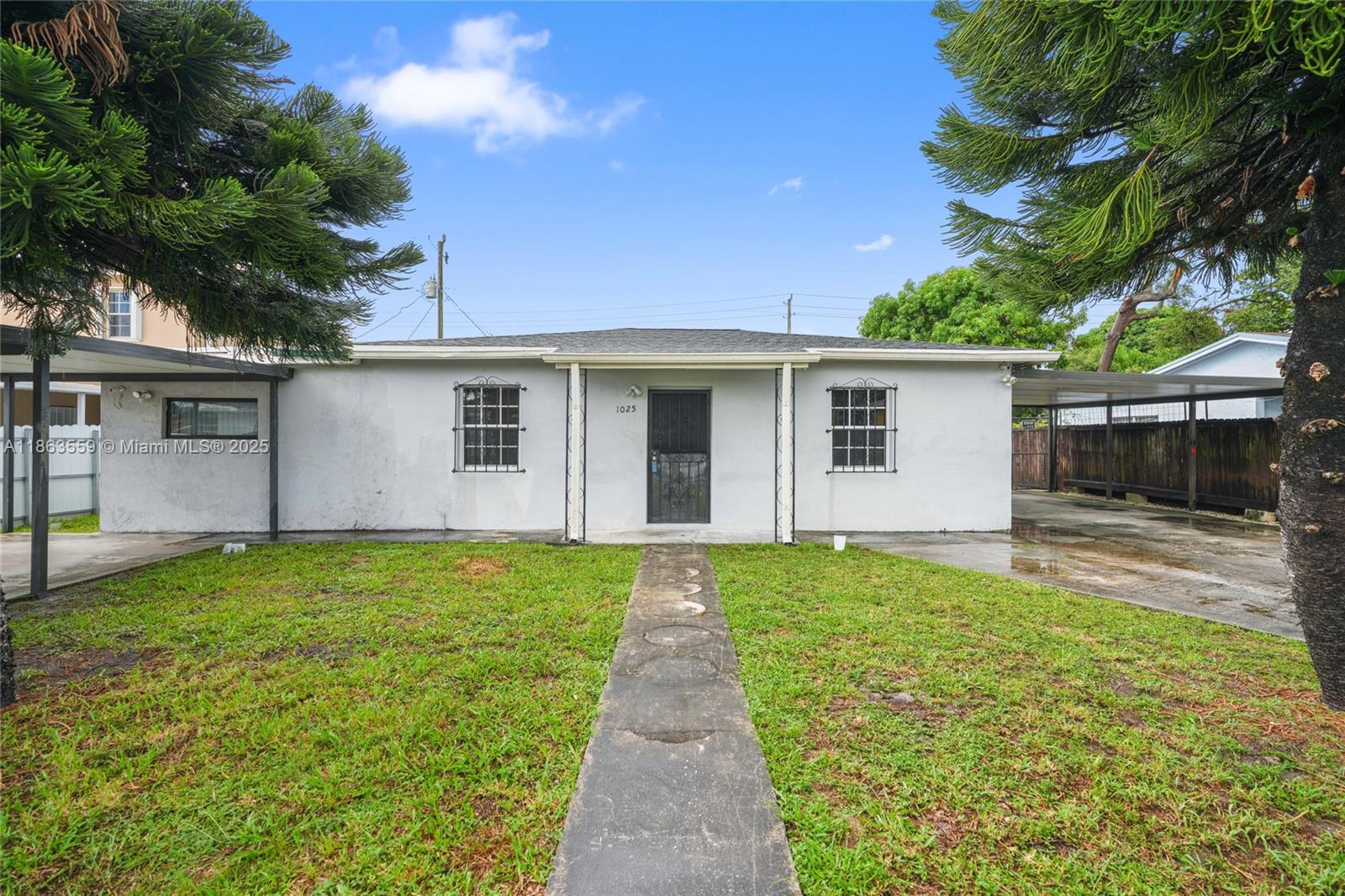 1025 Curtiss Dr, Opa-Locka