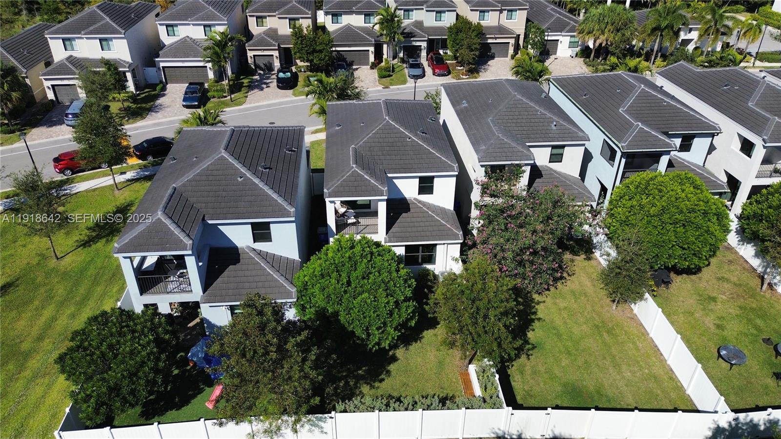 228 NW 36th Ave
