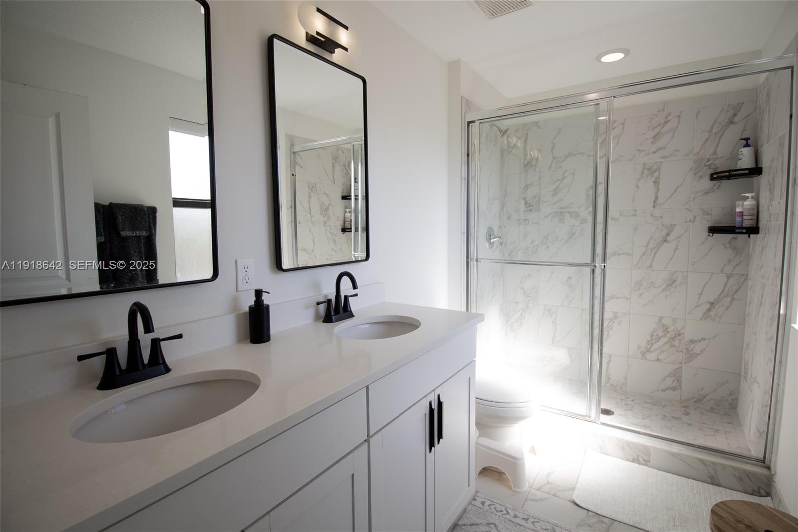 228 NW 36th Ave