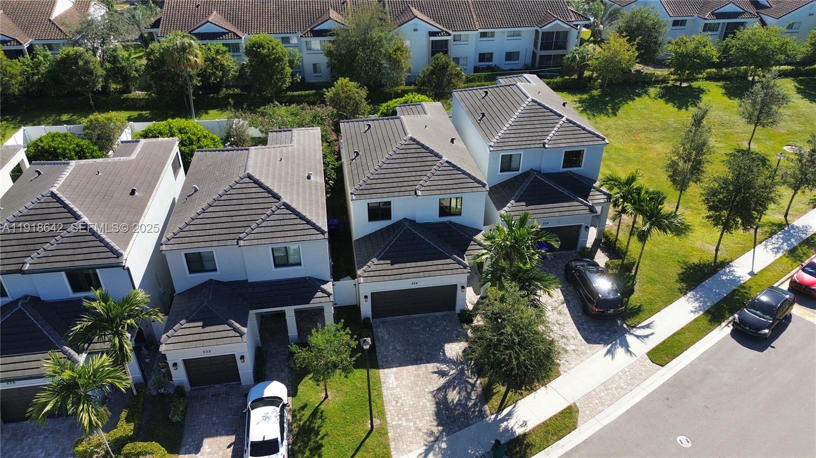 228 NW 36th Ave