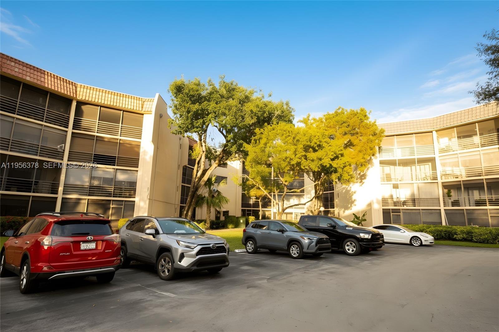 6555 W Broward Blvd # 303