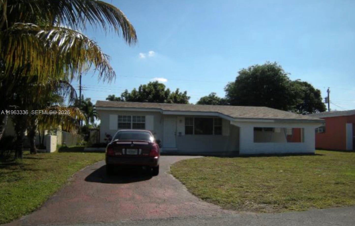2619 Flamingo Dr