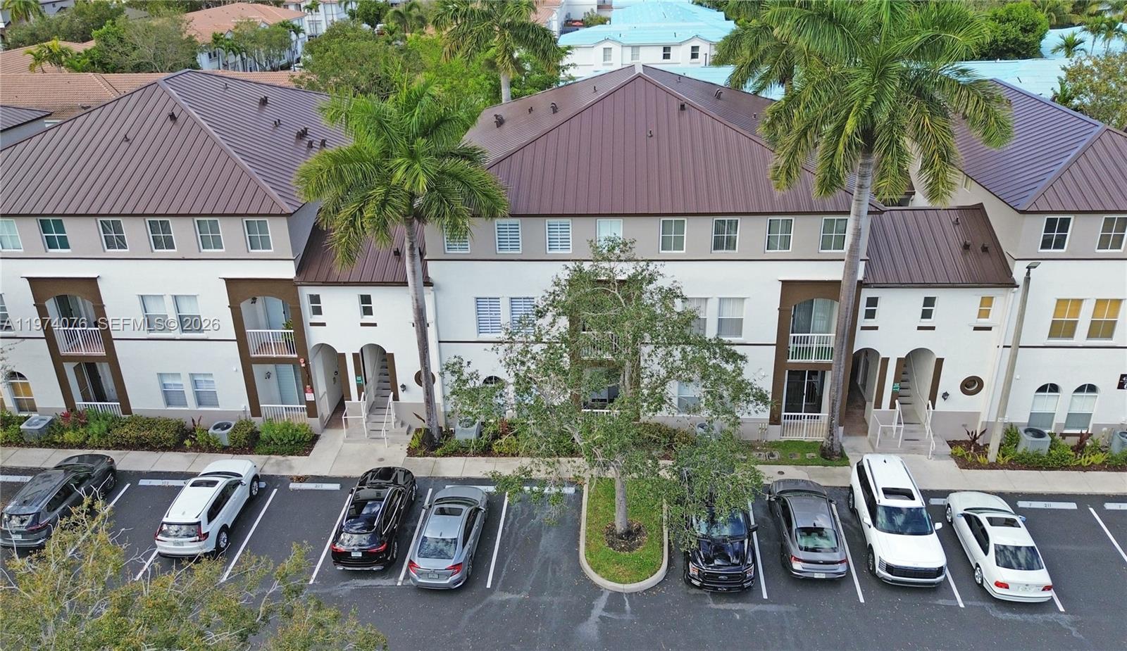 4351 SW 160th Ave # 209