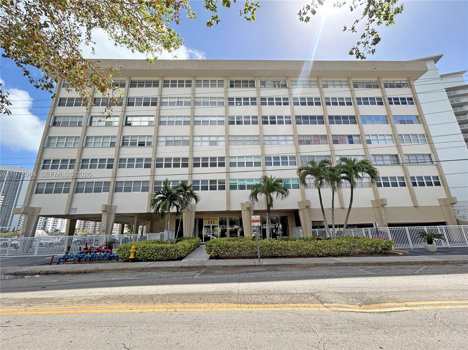 111 Golden Isles Dr # C9