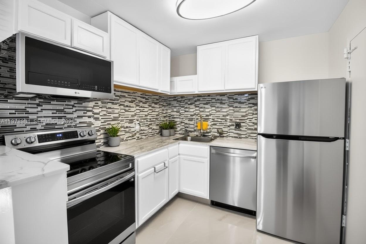 111 Golden Isles Dr # C9