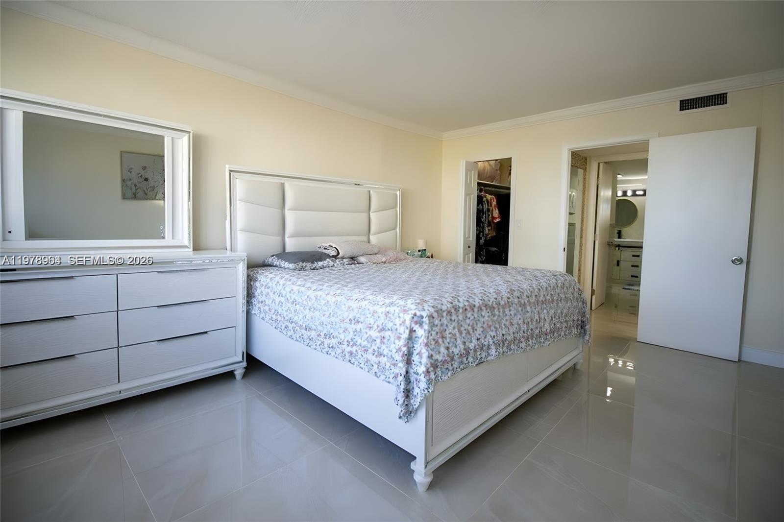 111 Golden Isles Dr # C9