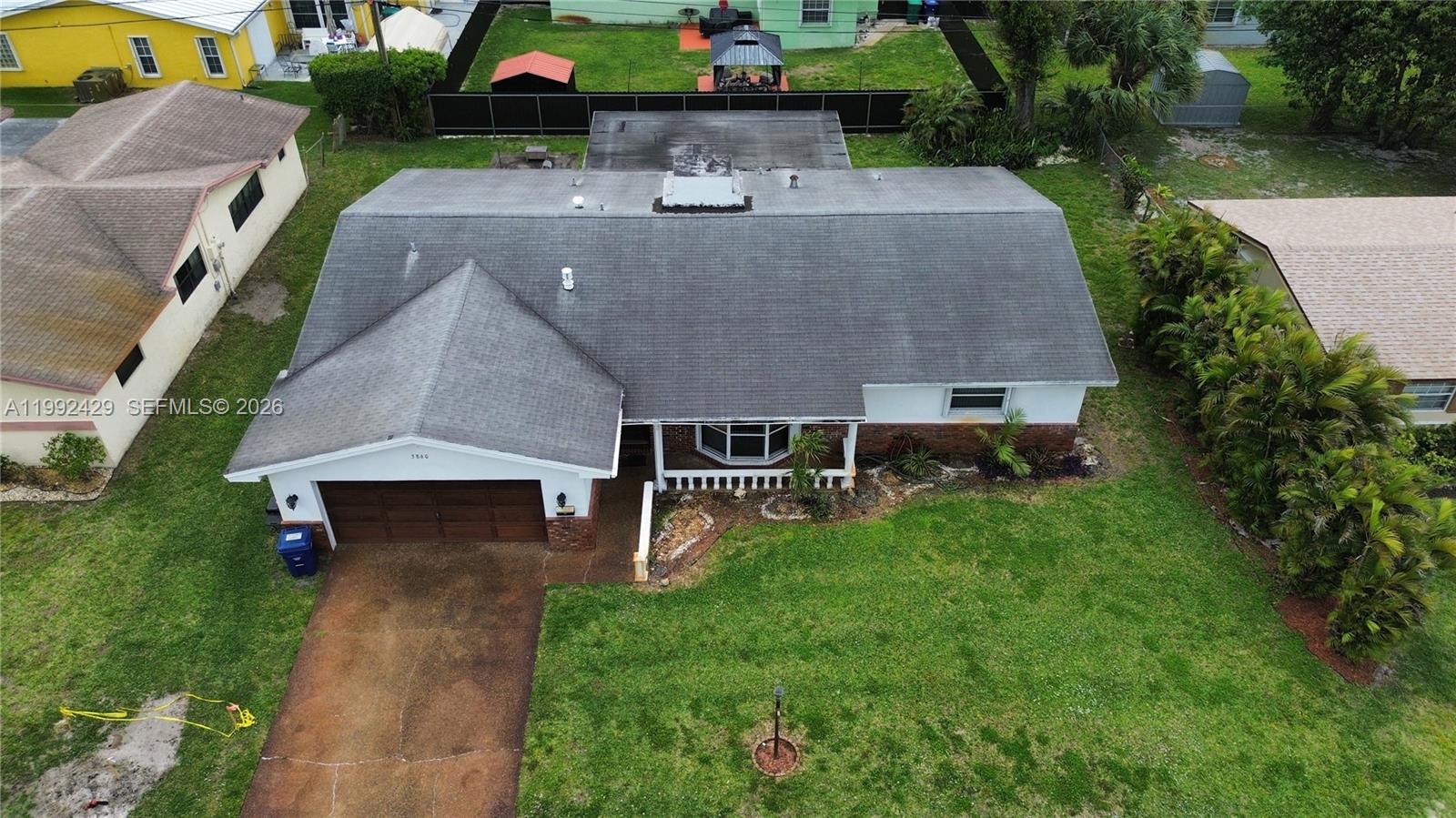 3860 NW 5th Ct